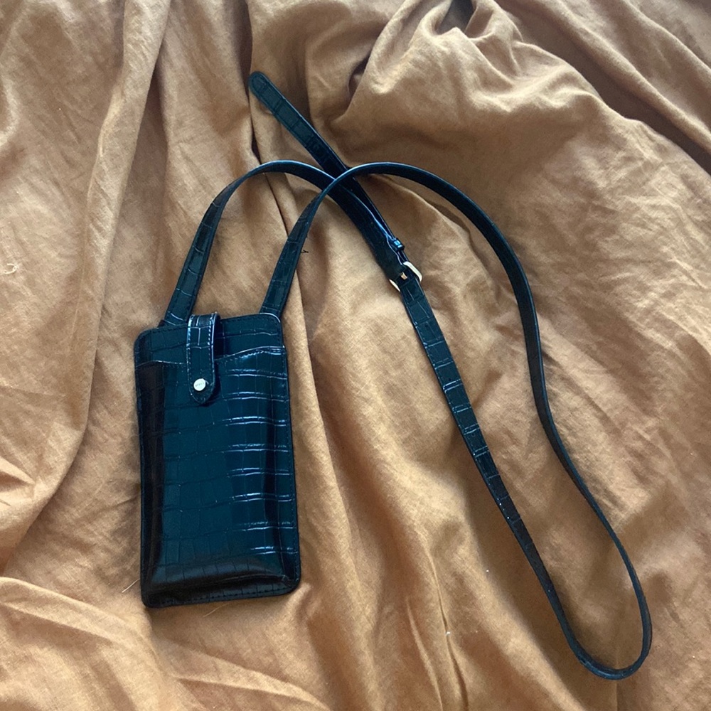 DKNY PHONE WALLET